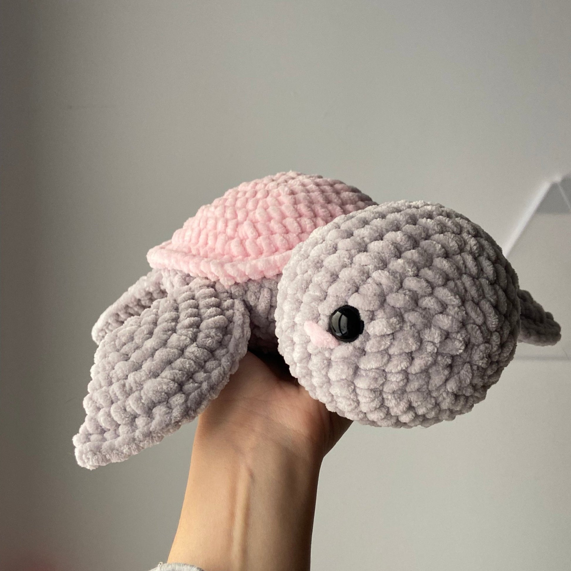 Small & Medium Size Turtle Crochet Pattern - CrochetbysilviaS2 - | CrochetbysilviaS2