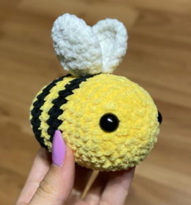free crochet bee pattern finished plushie